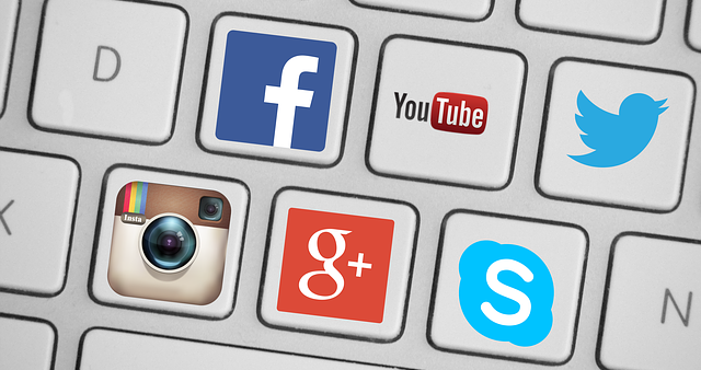 最廣為人知的社群傳播媒體,不外乎就是Facebook,Google+,YouTube,Twitter